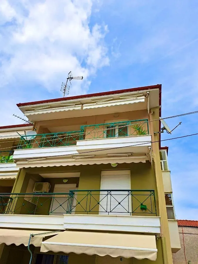 Pefkochori Apartments